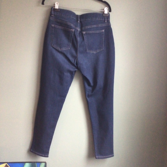 Ladies stretch skinny jeans. Sz 10P 26” inseam 9.5”rise - Picture 9 of 9